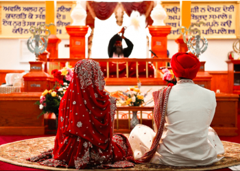 hindi.mensdayout.com