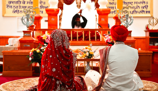 hindi.mensdayout.com